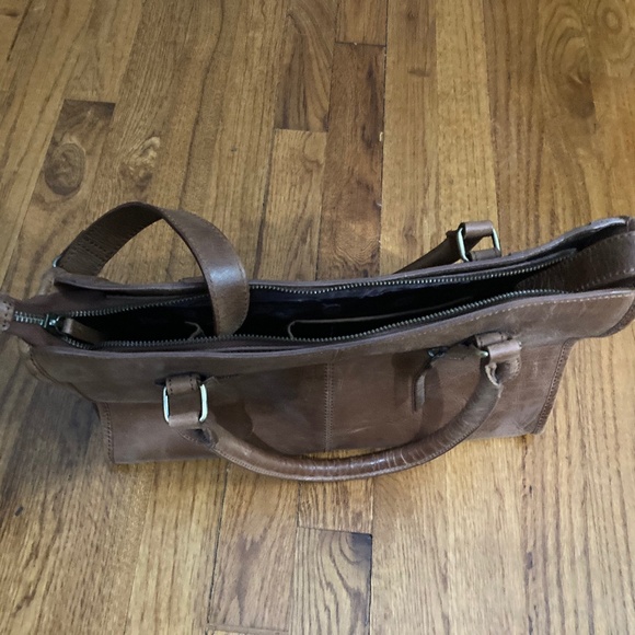 Eva leather satchel by Born - Picture 7 of 9